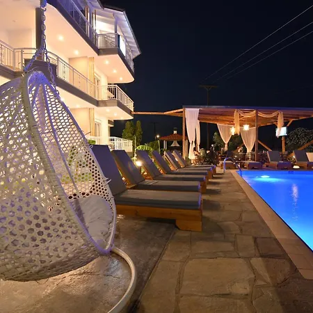 Ξενοδοχείο Seashore Living Λεπτοκαρυά